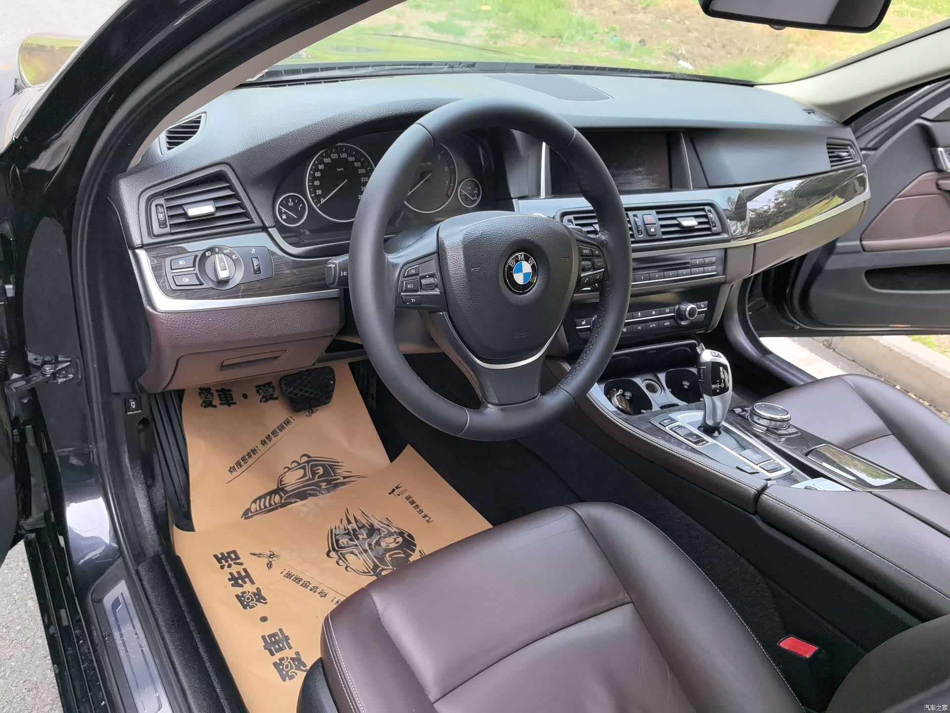 BMW 5 Series, 2015 все фото