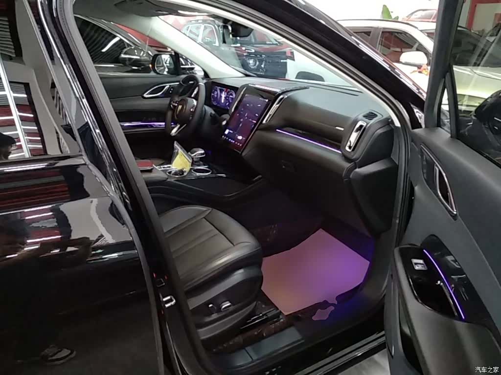 Hongqi HS3, 2024 25