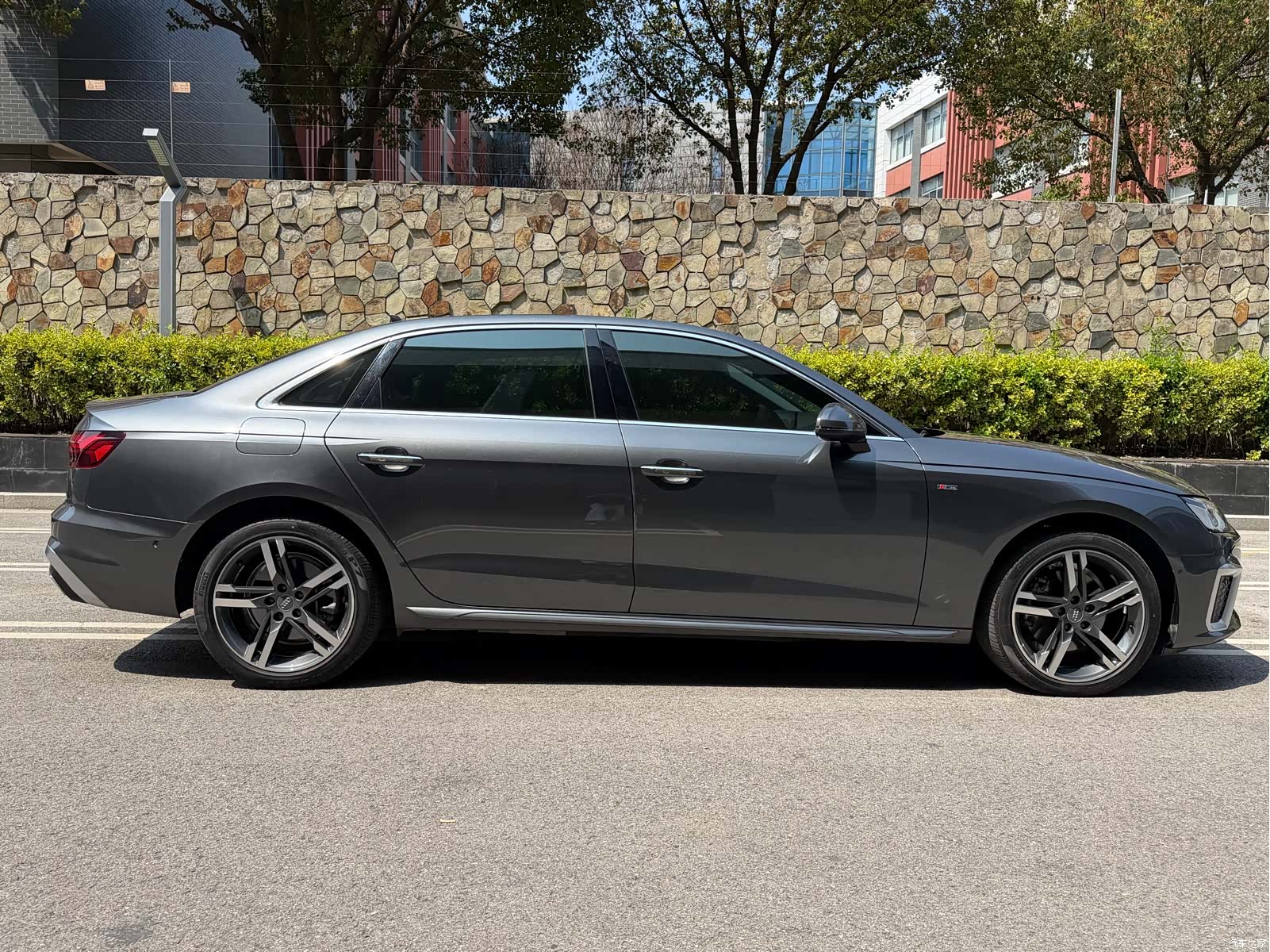 Audi A4L, 2021 26