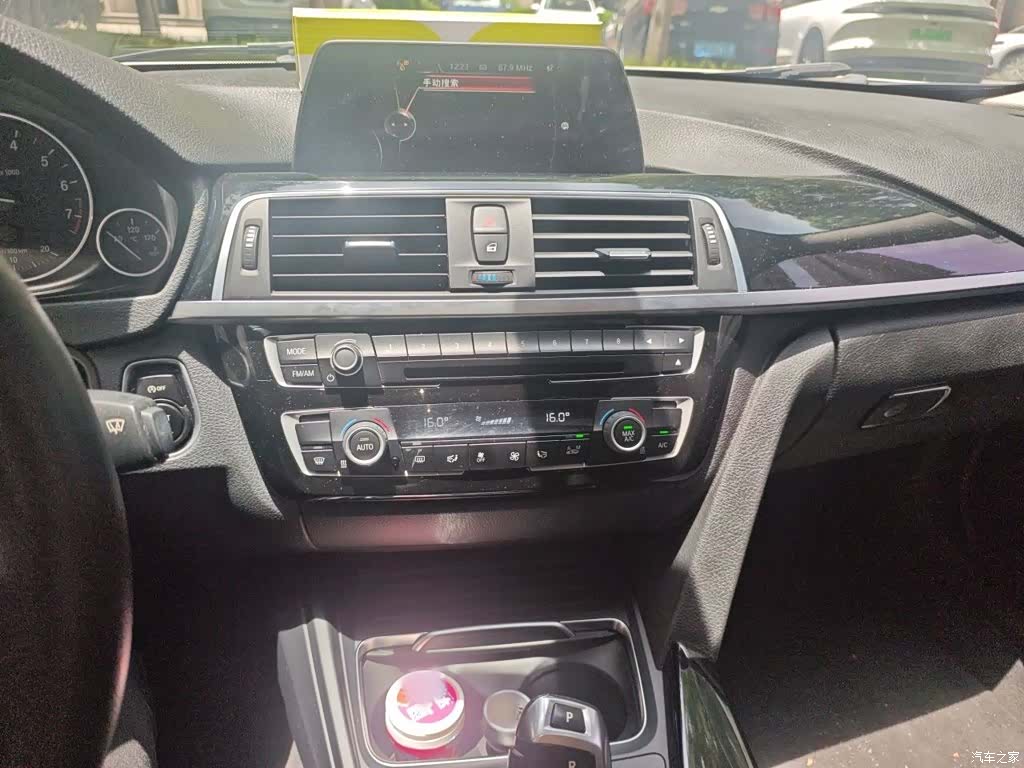 BMW 3 Series, 2016 6