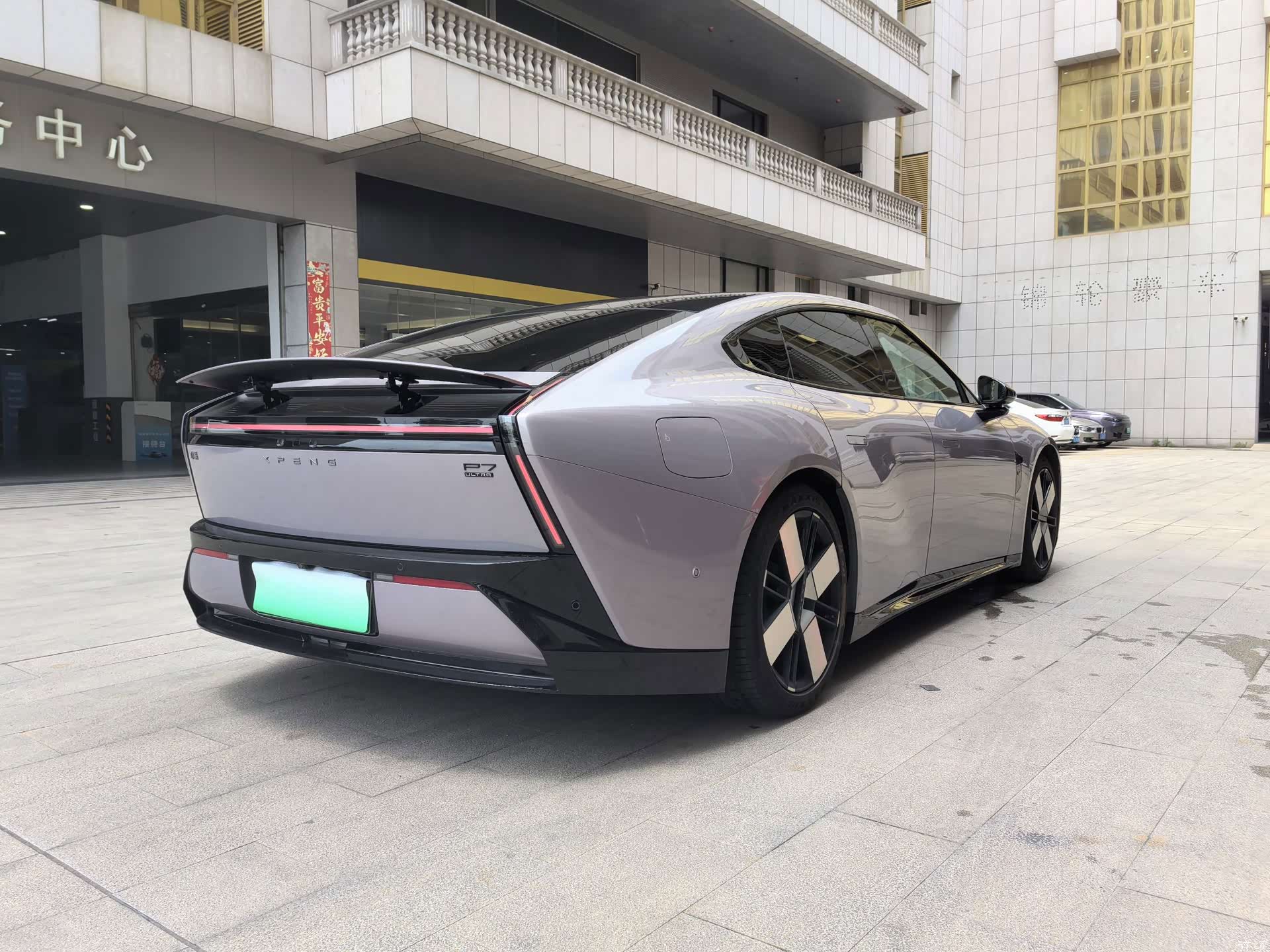 Xpeng P7, 2025 все фото