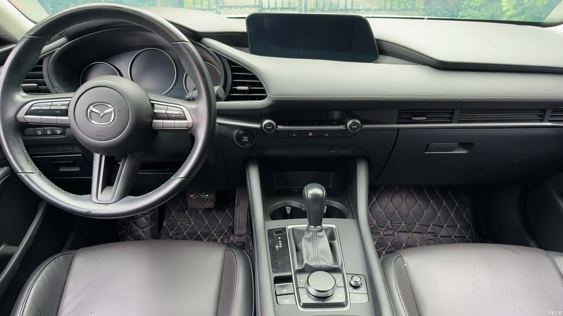 Mazda Mazda3, 2020 все фото