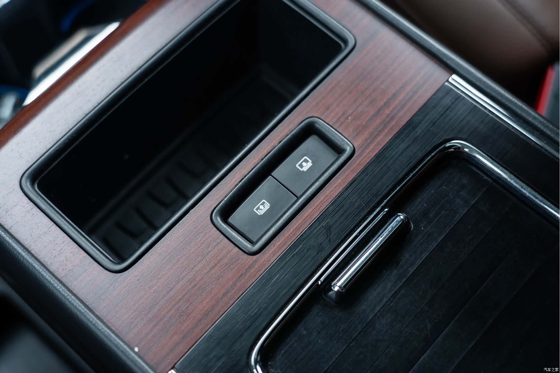 Lincoln Aviator, 2021 28