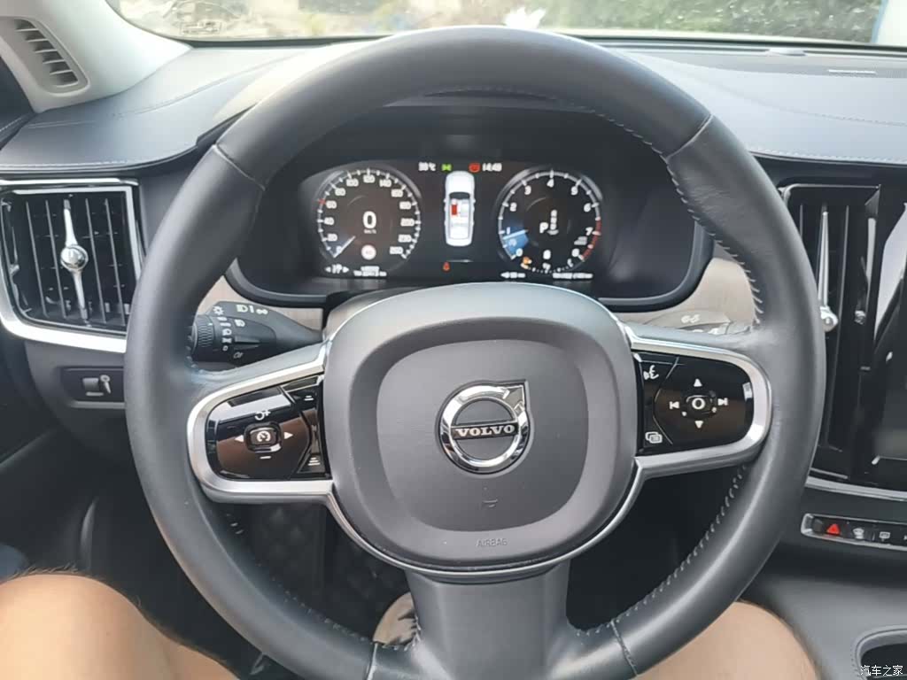 Volvo S90, 2021 11
