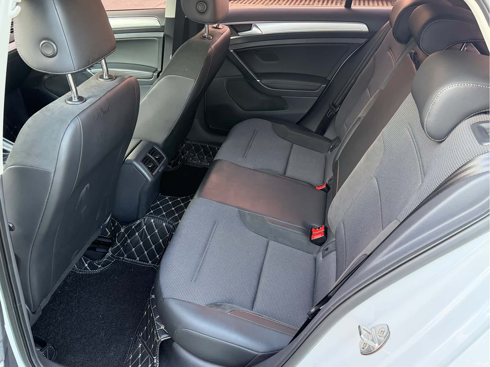 Volkswagen Golf, 2018 6
