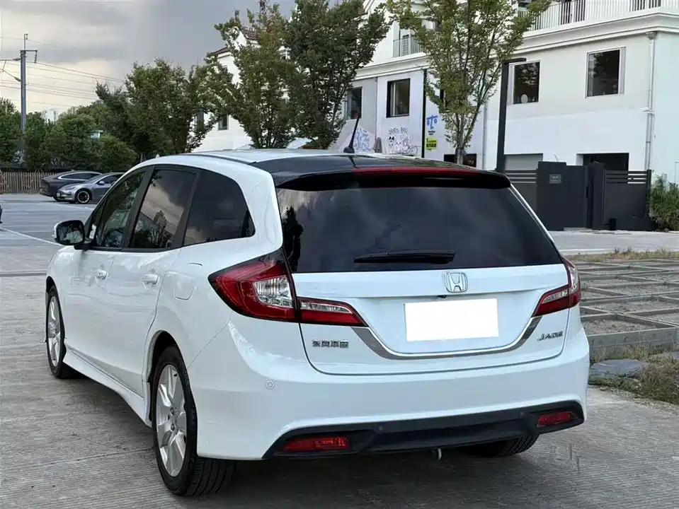 Honda Jade