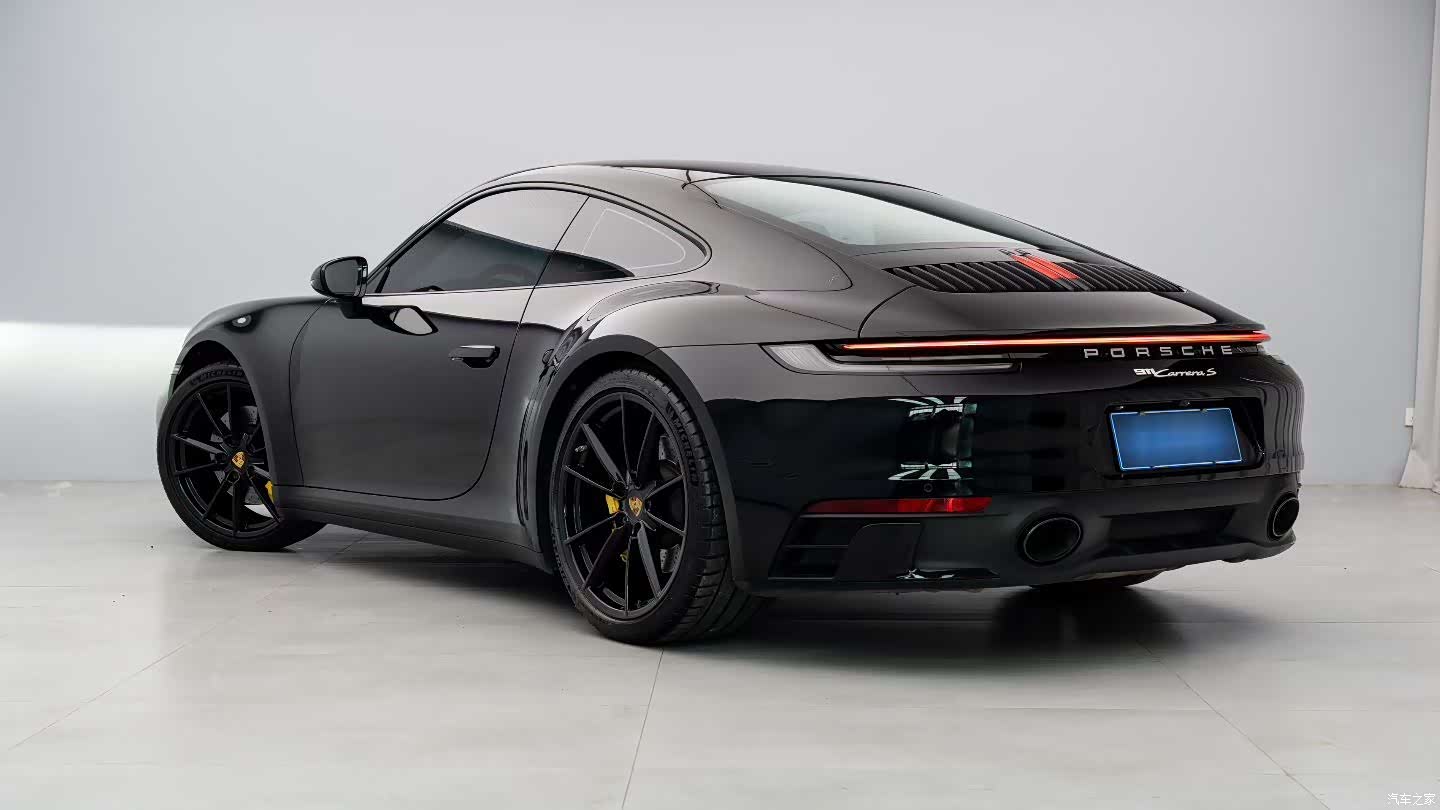 Porsche 911, 2021 6