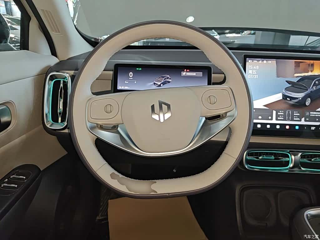 Leapmotor B10, 2025 11