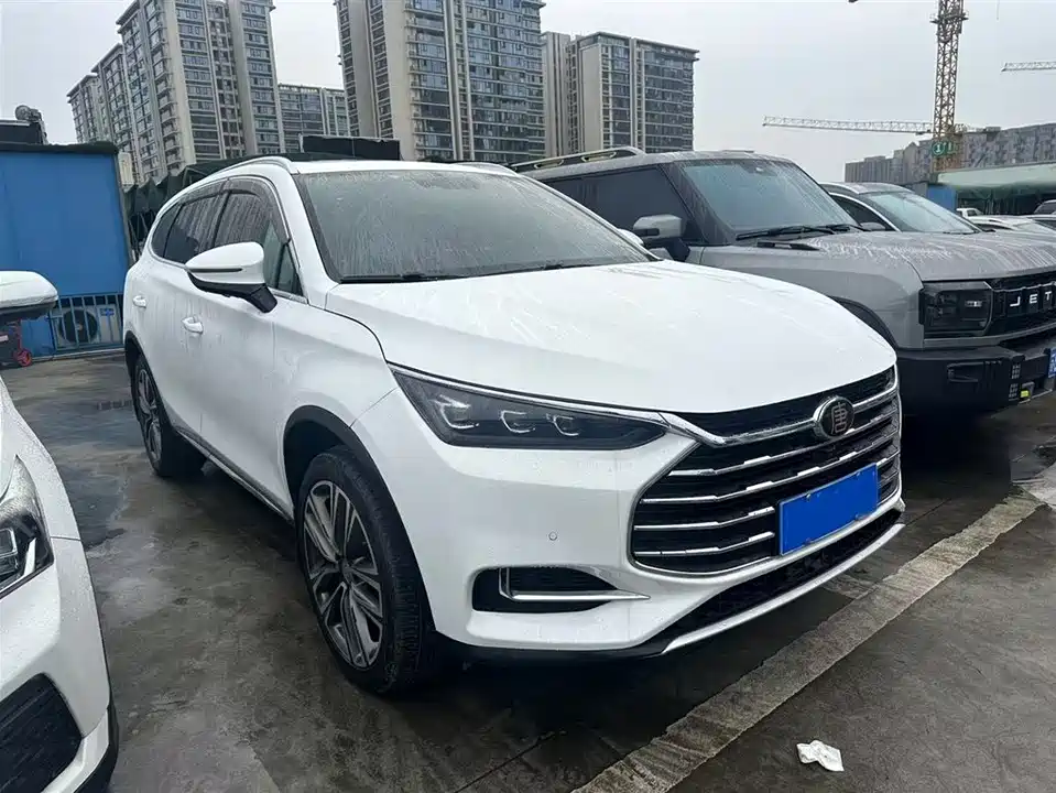 BYD Tang