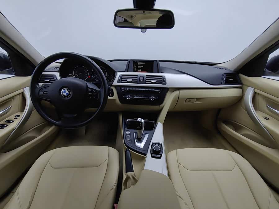 BMW 3 Series 2015, фото 5