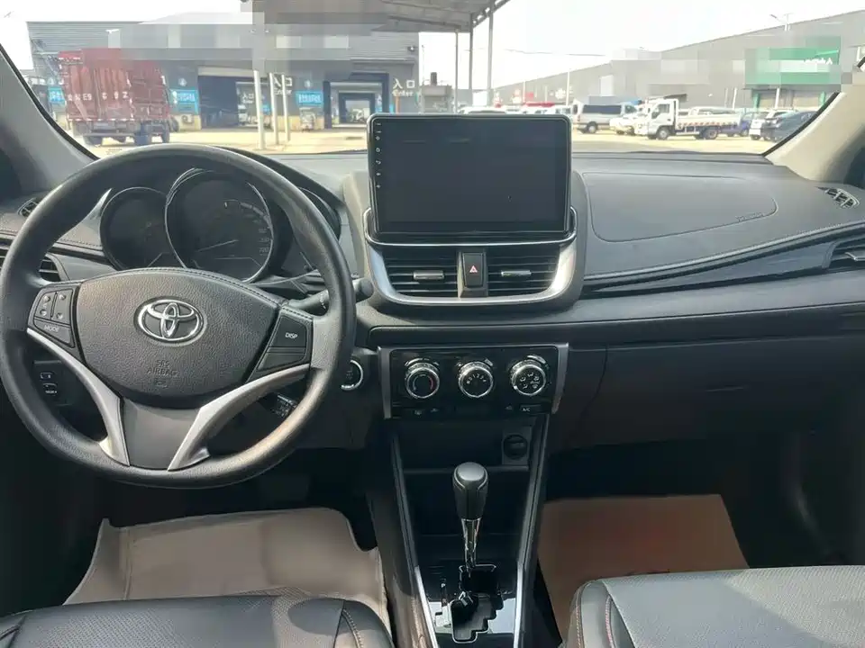 Toyota YARiS L Zhixuan