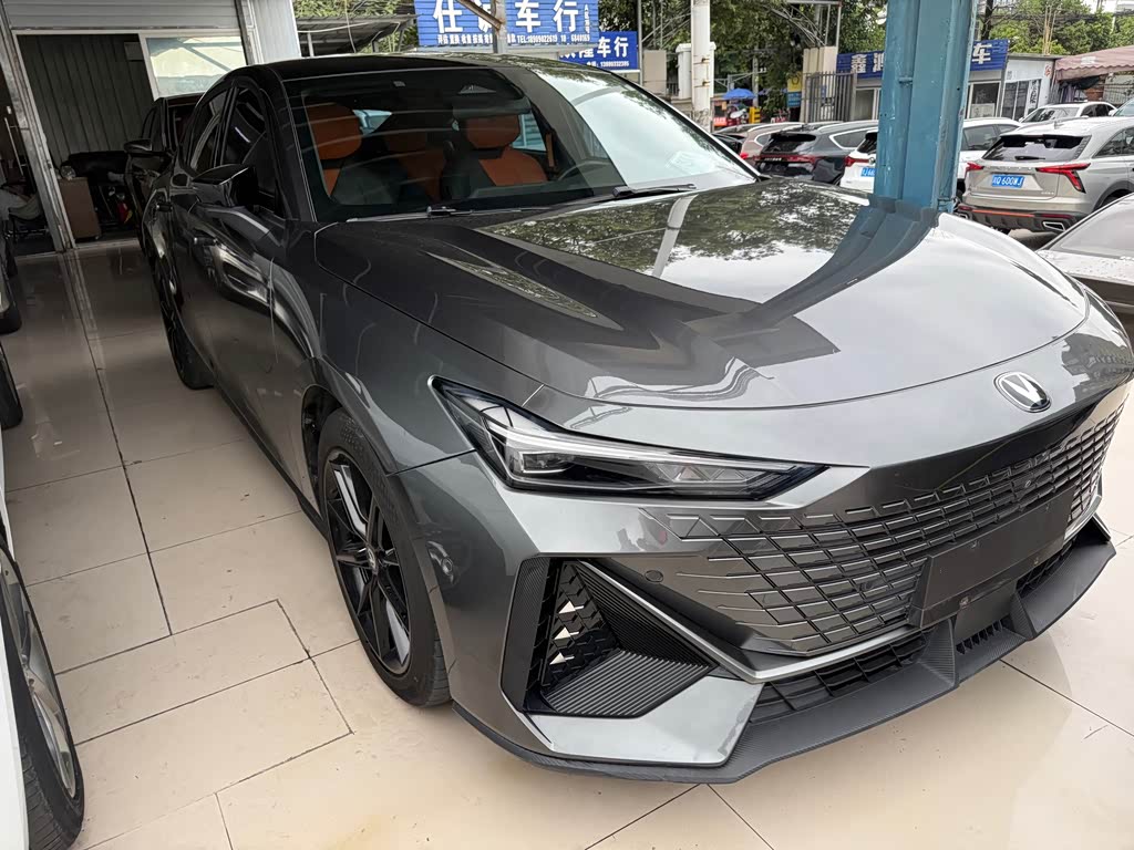Changan UNI-V