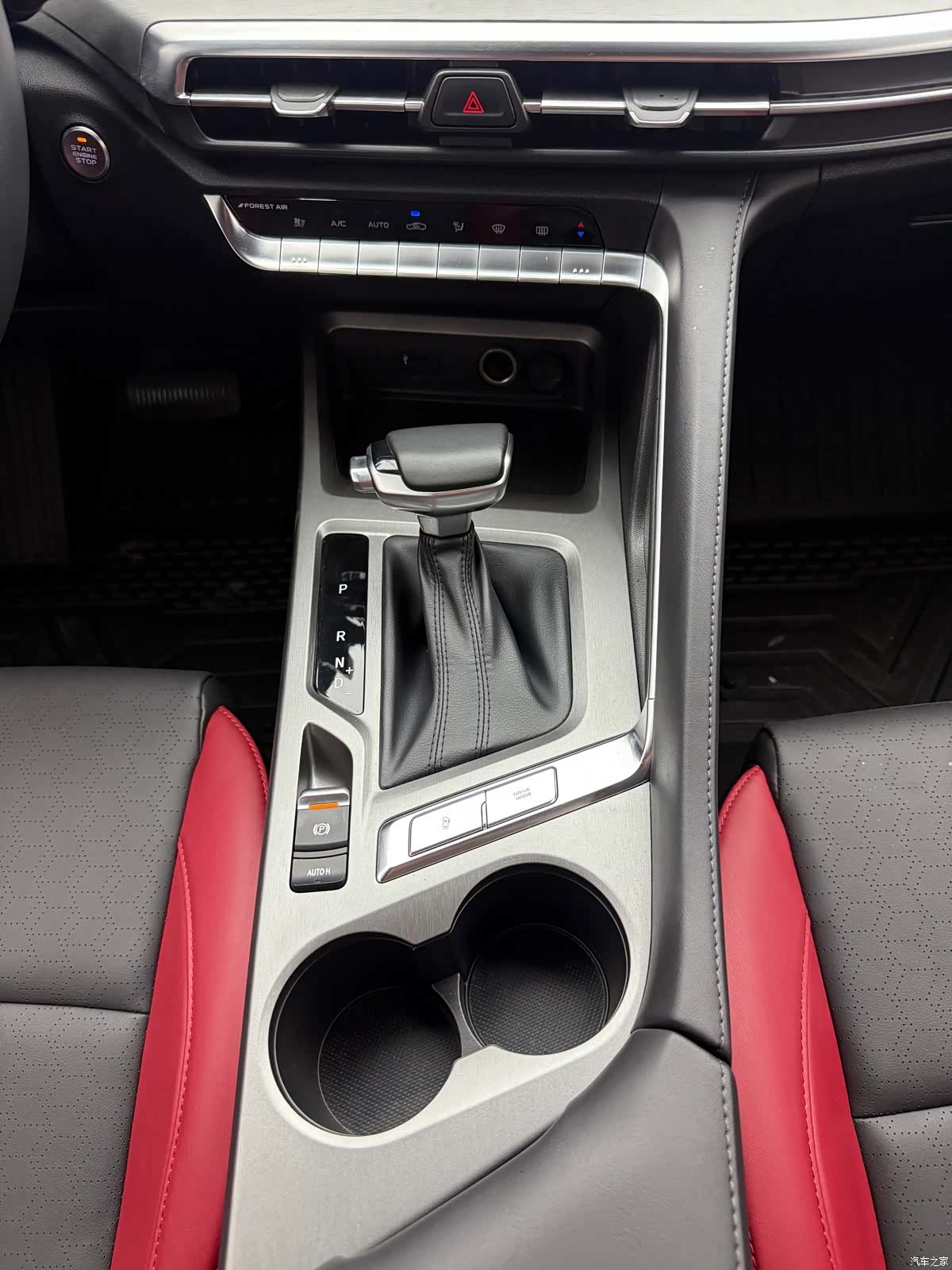 Changan CS35, 2022 13