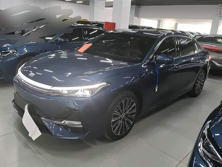 Geely Galaxy A7 EM