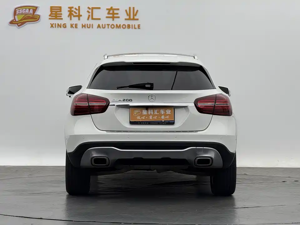 Mercedes-Benz GLA