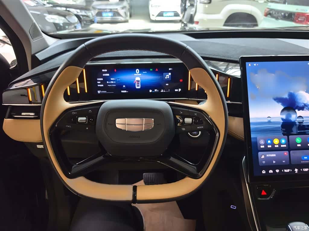 Geely Boyue, 2023 13