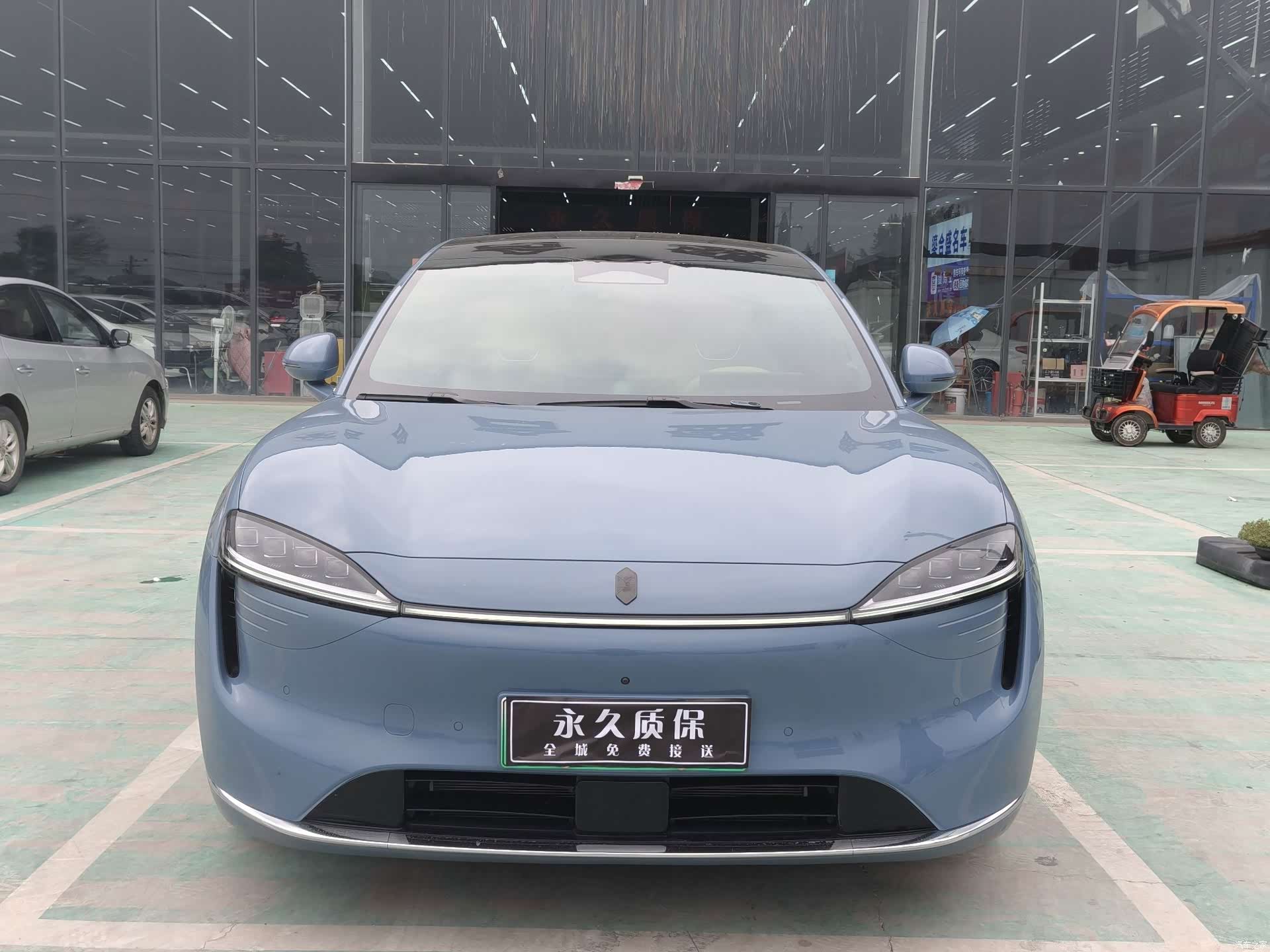 Luxeed R7, 2025 3