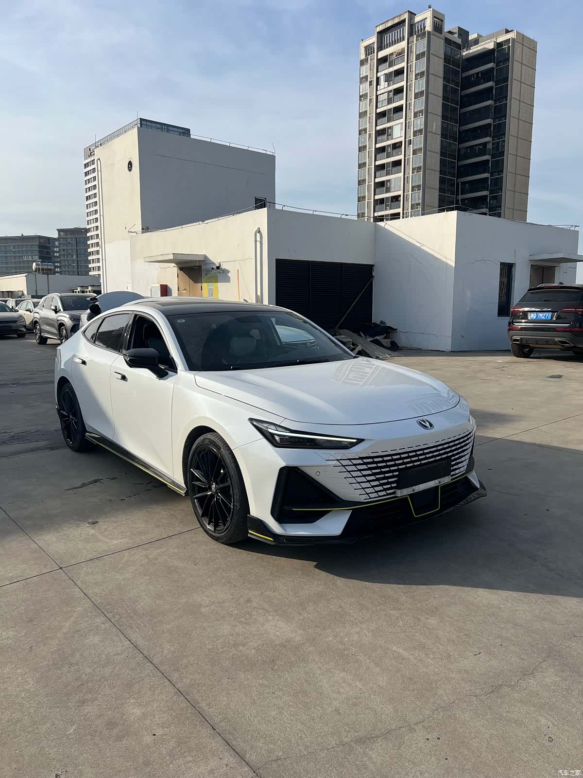 Changan UNI-V, 2023 3