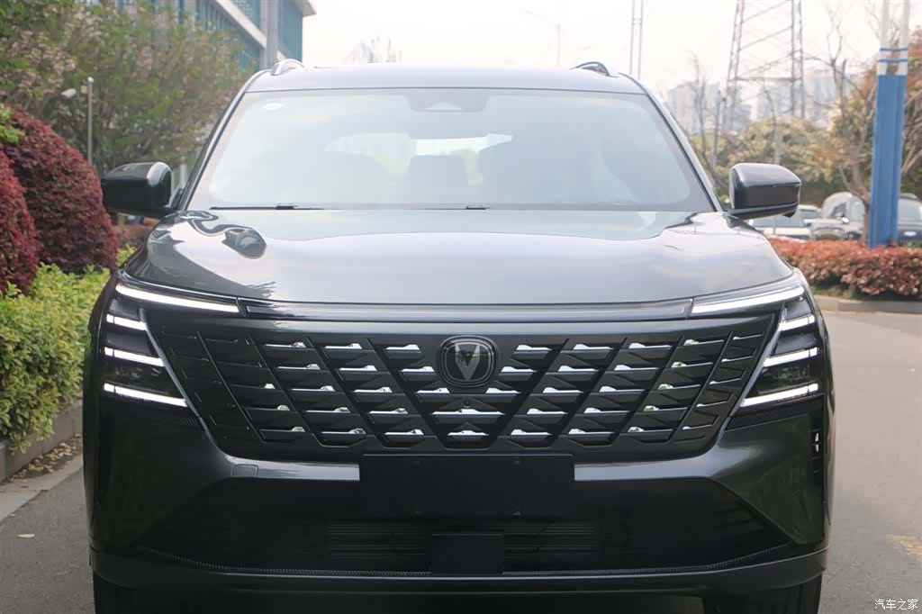 Changan CS75, 2026 8