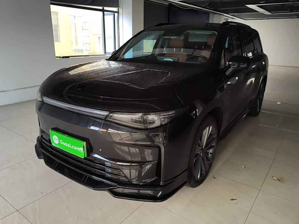 Leapmotor C16