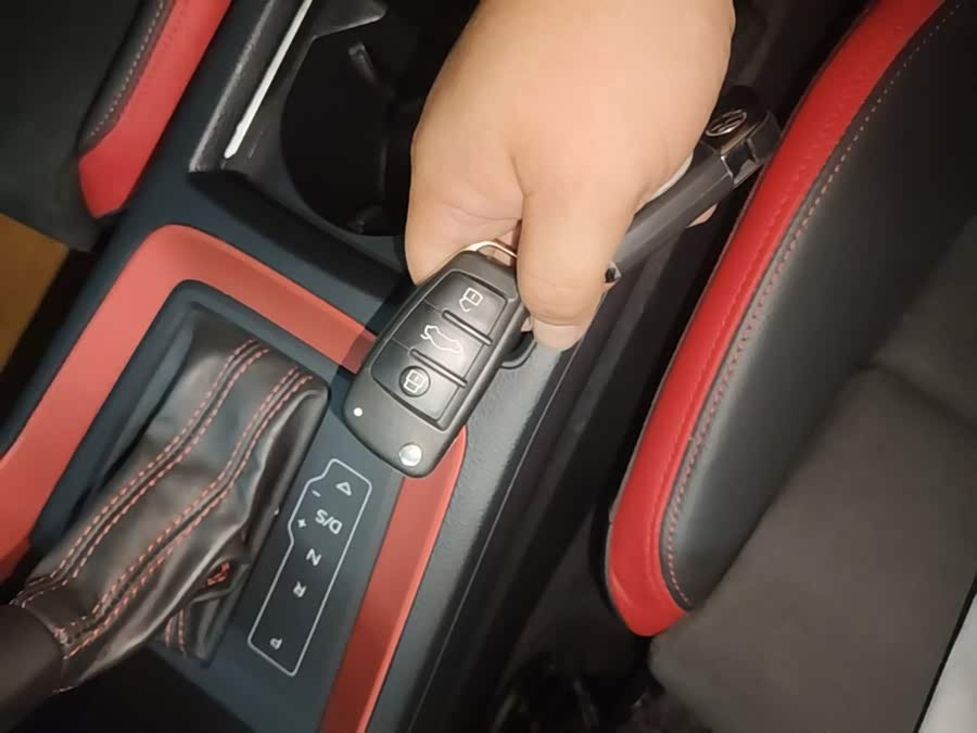 Audi Q3 2020, фото 8
