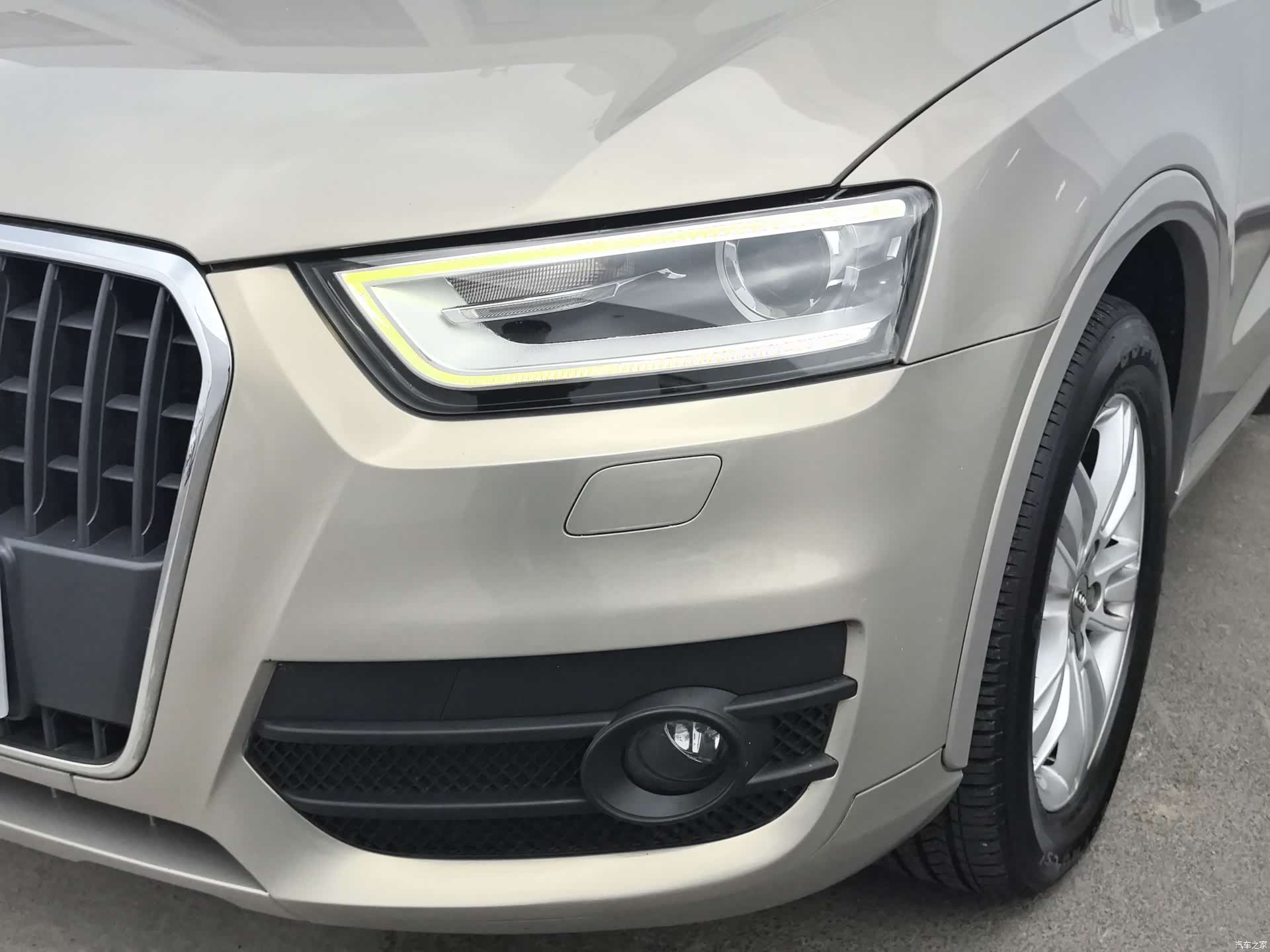 Audi Q3, 2014 11