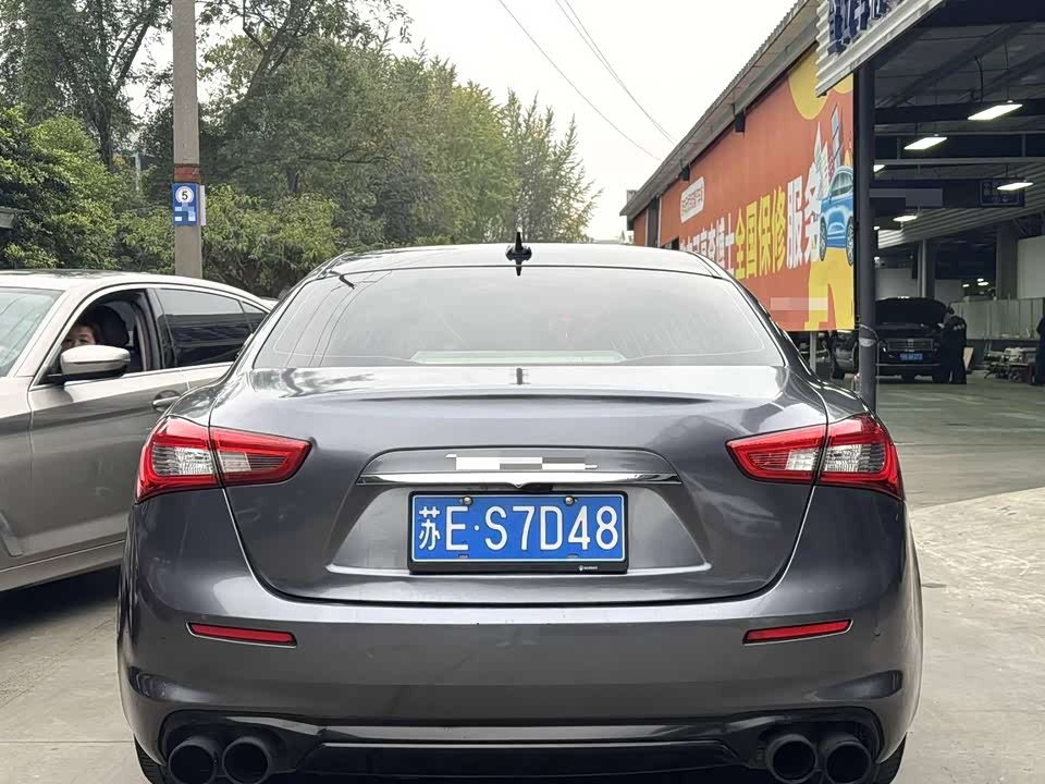 Maserati Ghibli