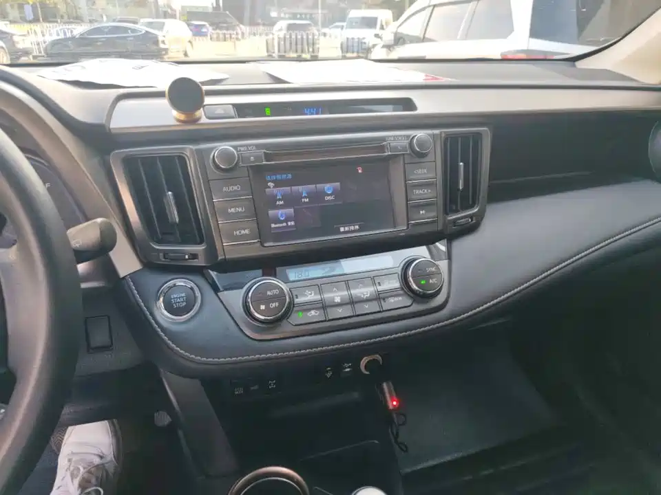 Toyota RAV4 Rongfang