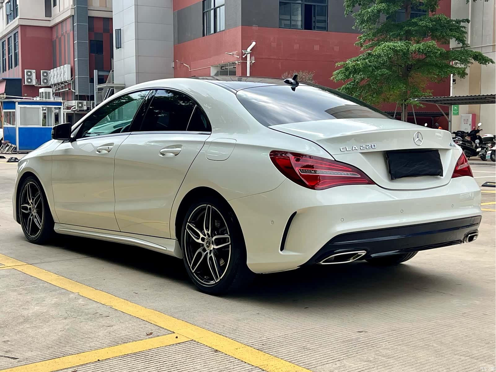Mercedes-Benz CLA, 2018 3