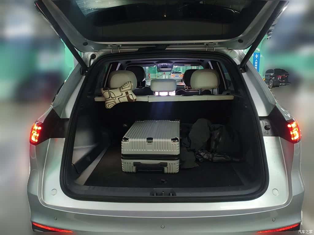 Geely 7, 2025 10
