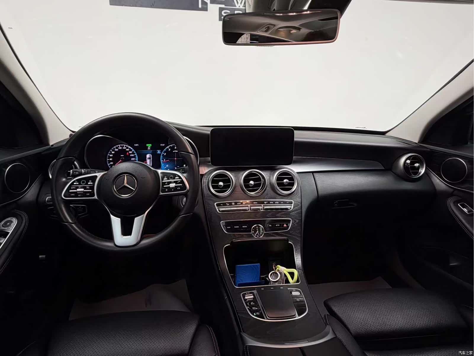 Mercedes-Benz C-Class, 2020 14