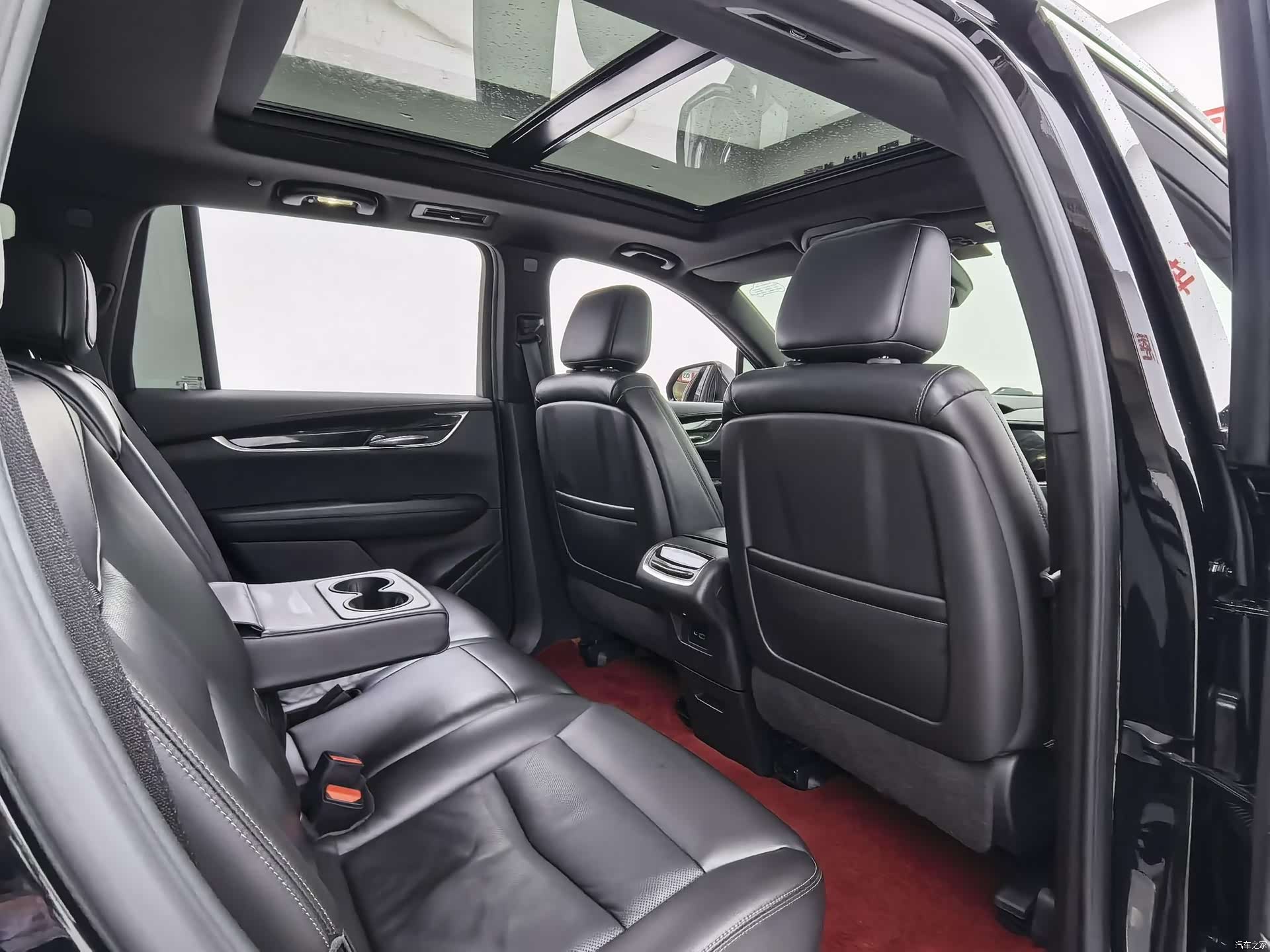 Cadillac XT6, 2021 13