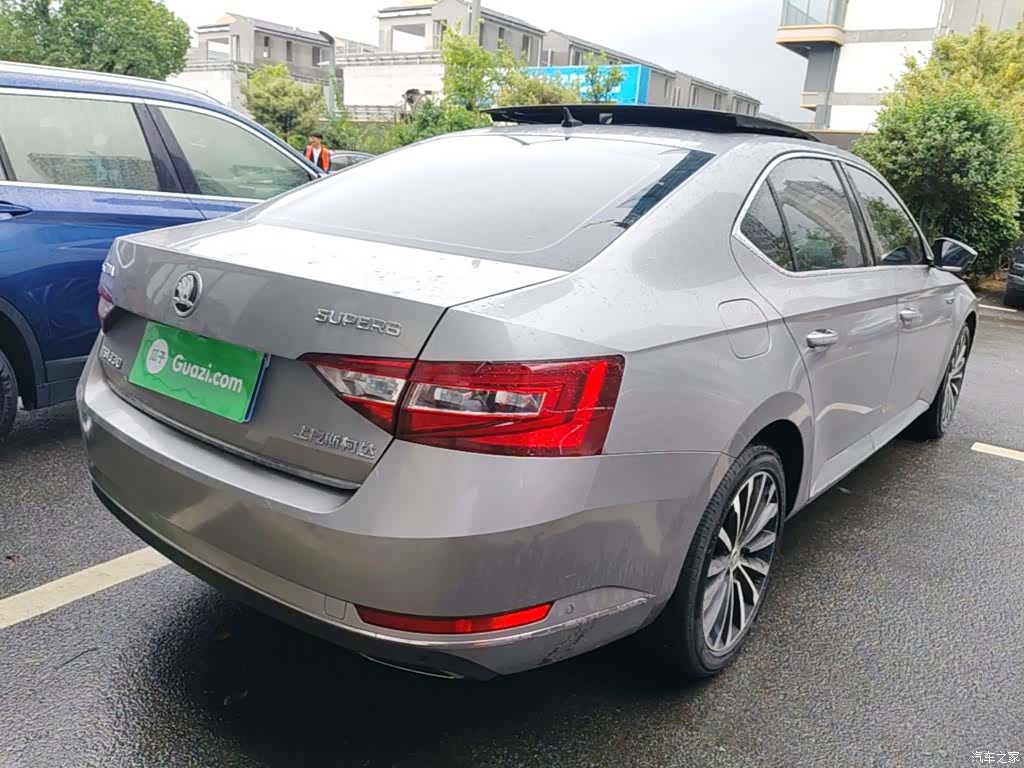Skoda Superb, 2018 7