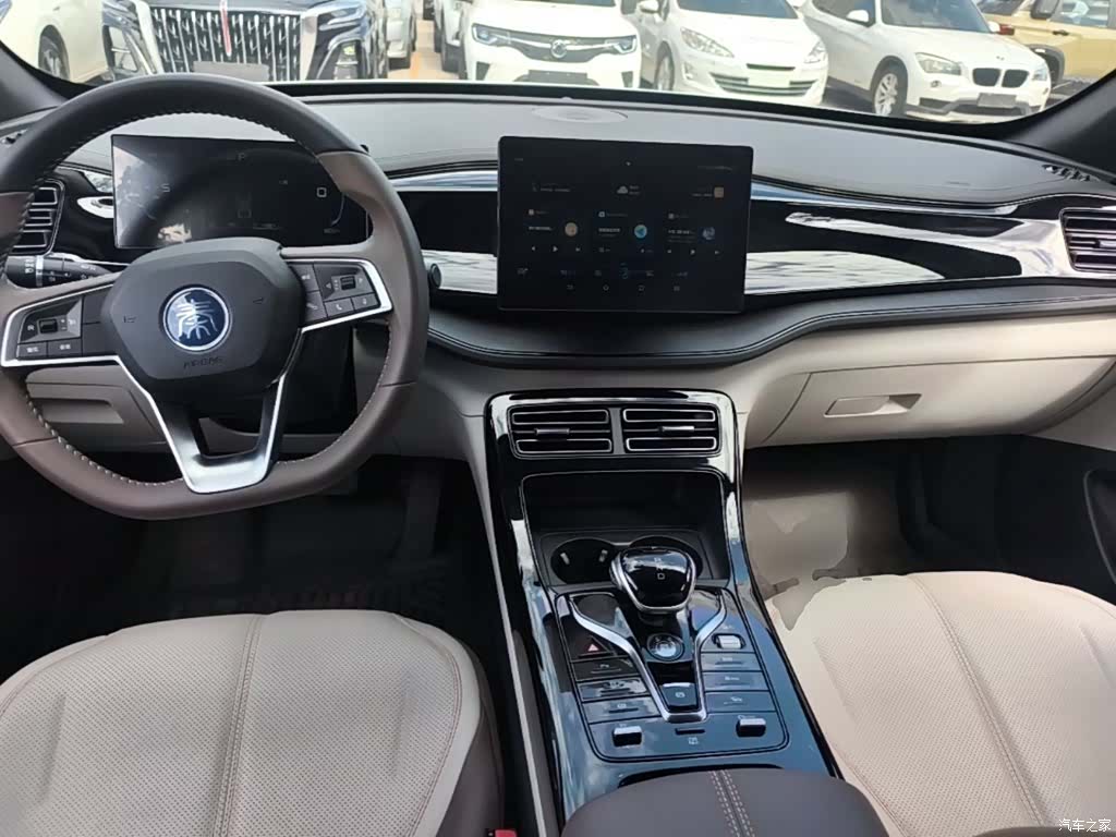 BYD Qin, 2025 10