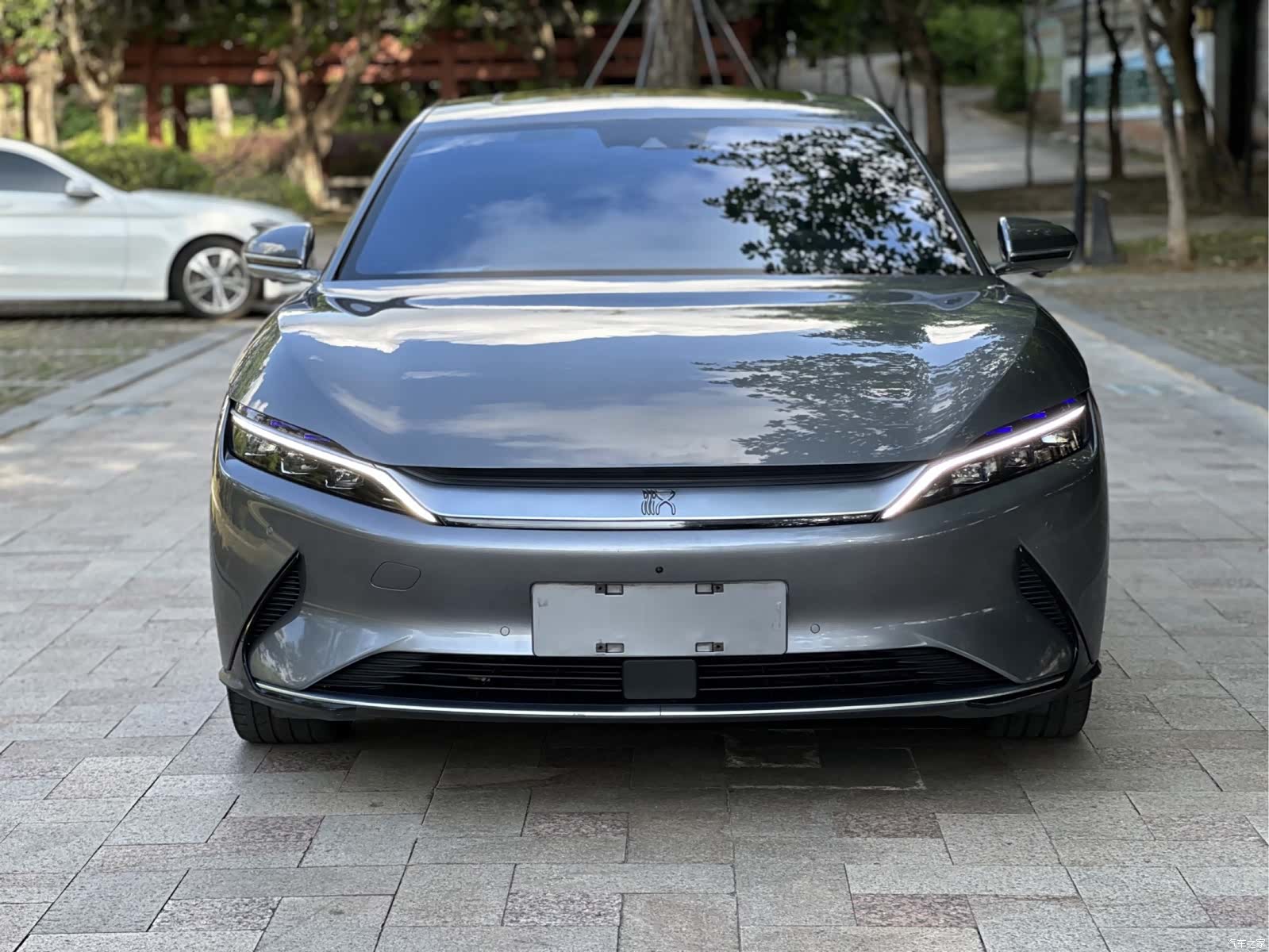 BYD Han, 2022 2
