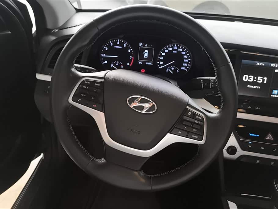 Hyundai Lead