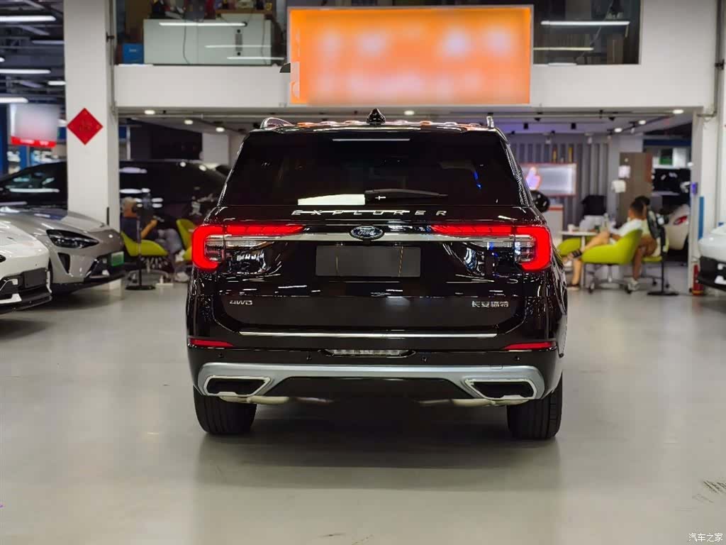 Ford Explorer, 2026 6