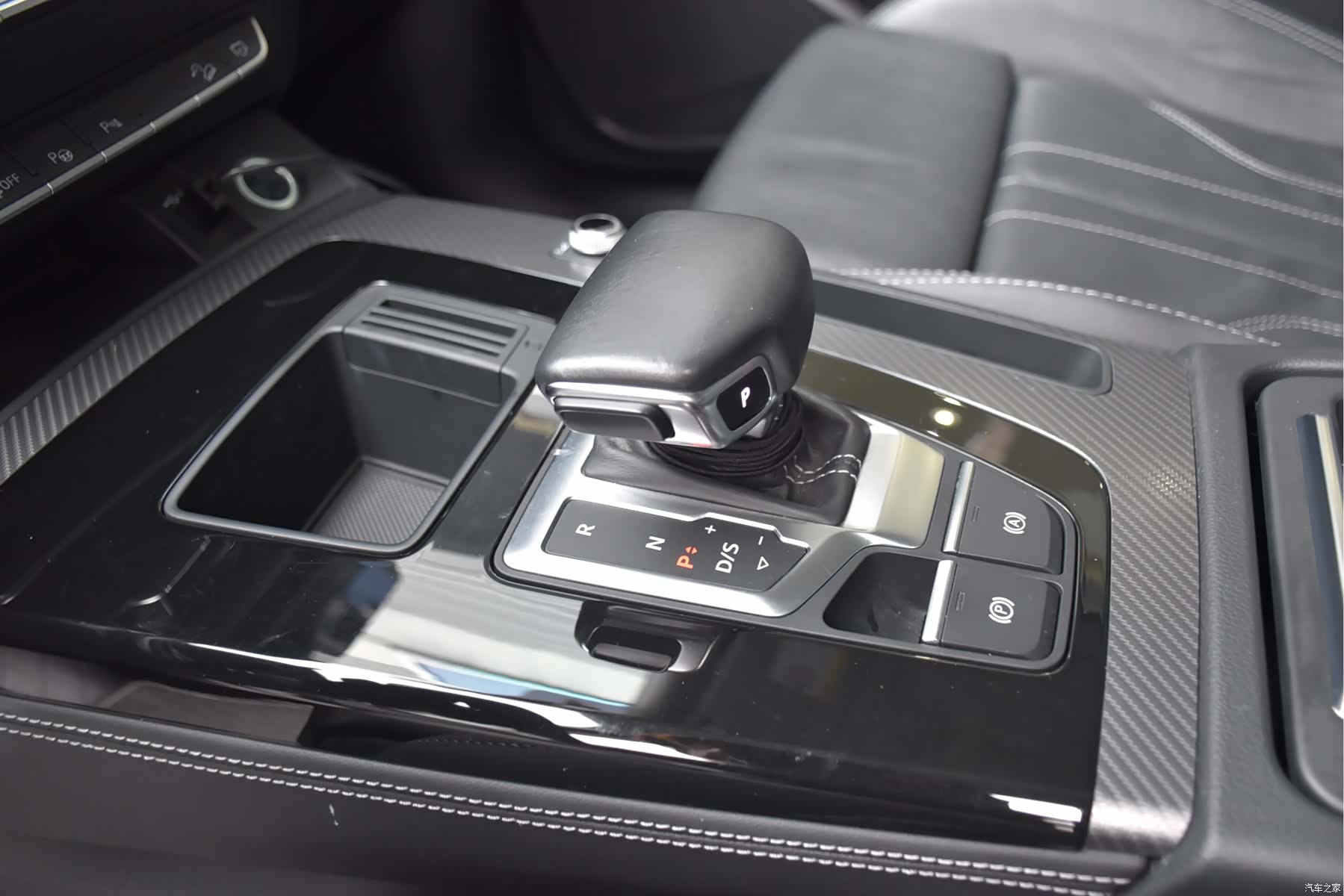 Audi Q5L, 2021 14
