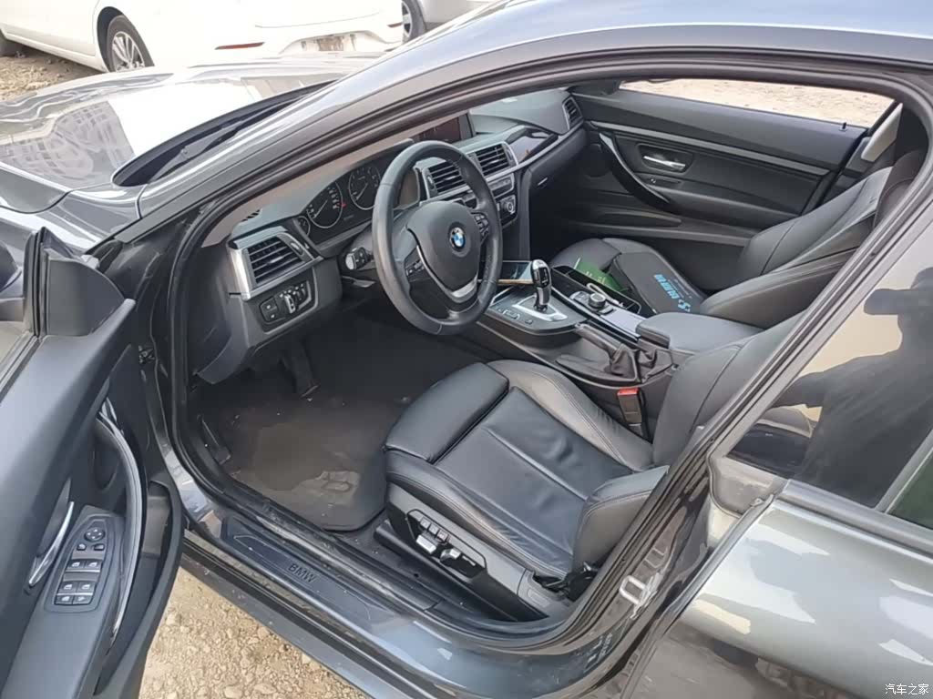 BMW 3 Series, 2018 16