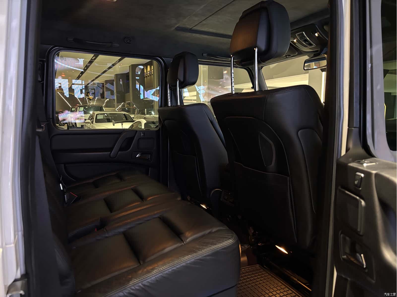 Mercedes-Benz G-Class, 2013 15