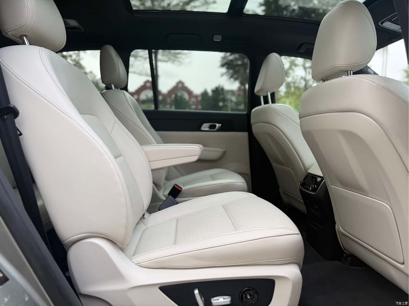 Li Auto ONE, 2021 14