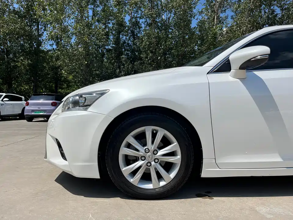 Lexus CT