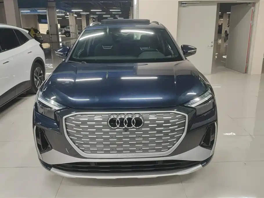 Audi Q4