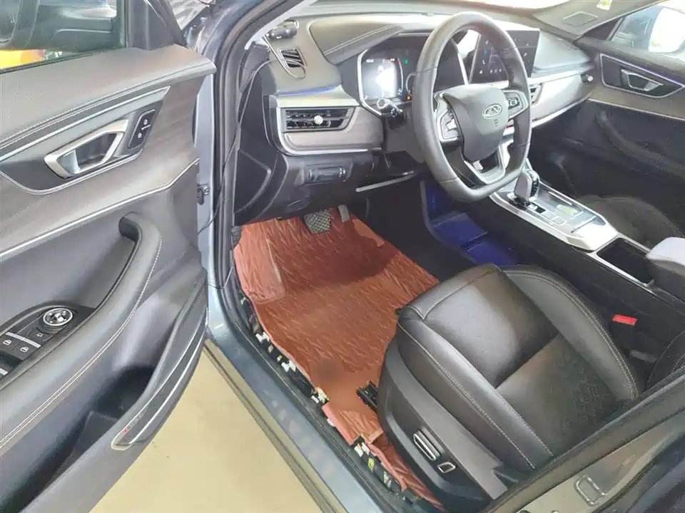 Chery Tiggo 8