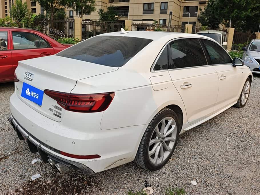 Audi A4L