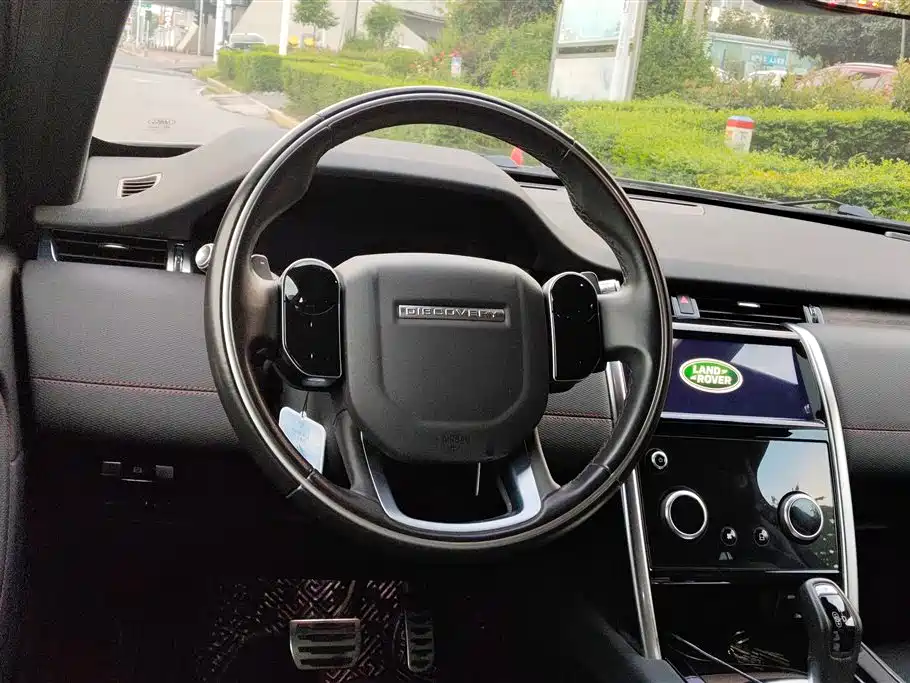 Land Rover Discover sports