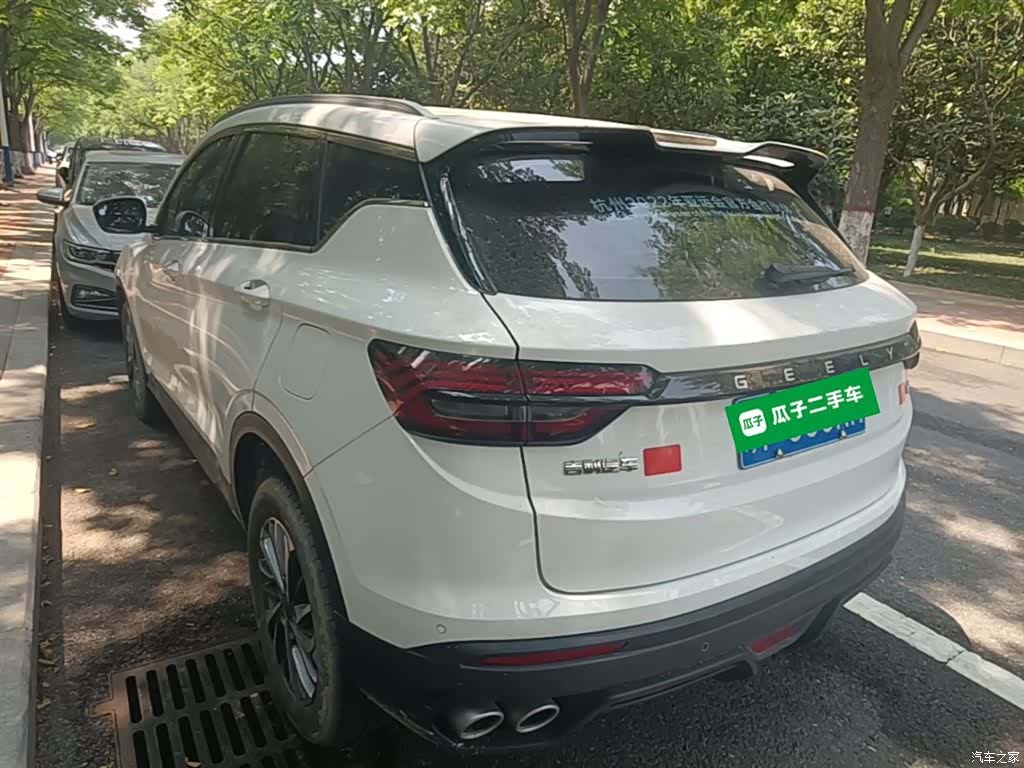 Geely Coolray, 2022 все фото