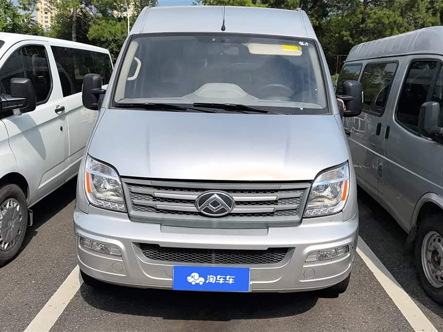 MAXUS Xintu V80