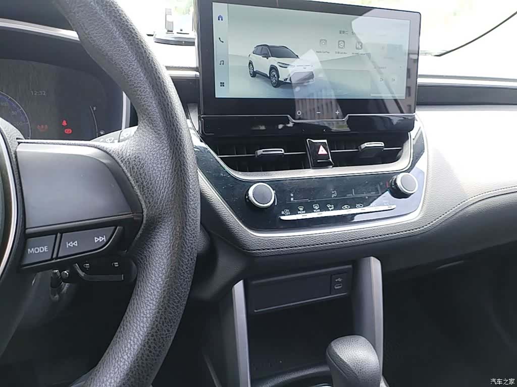Toyota Frontlander, 2025 9