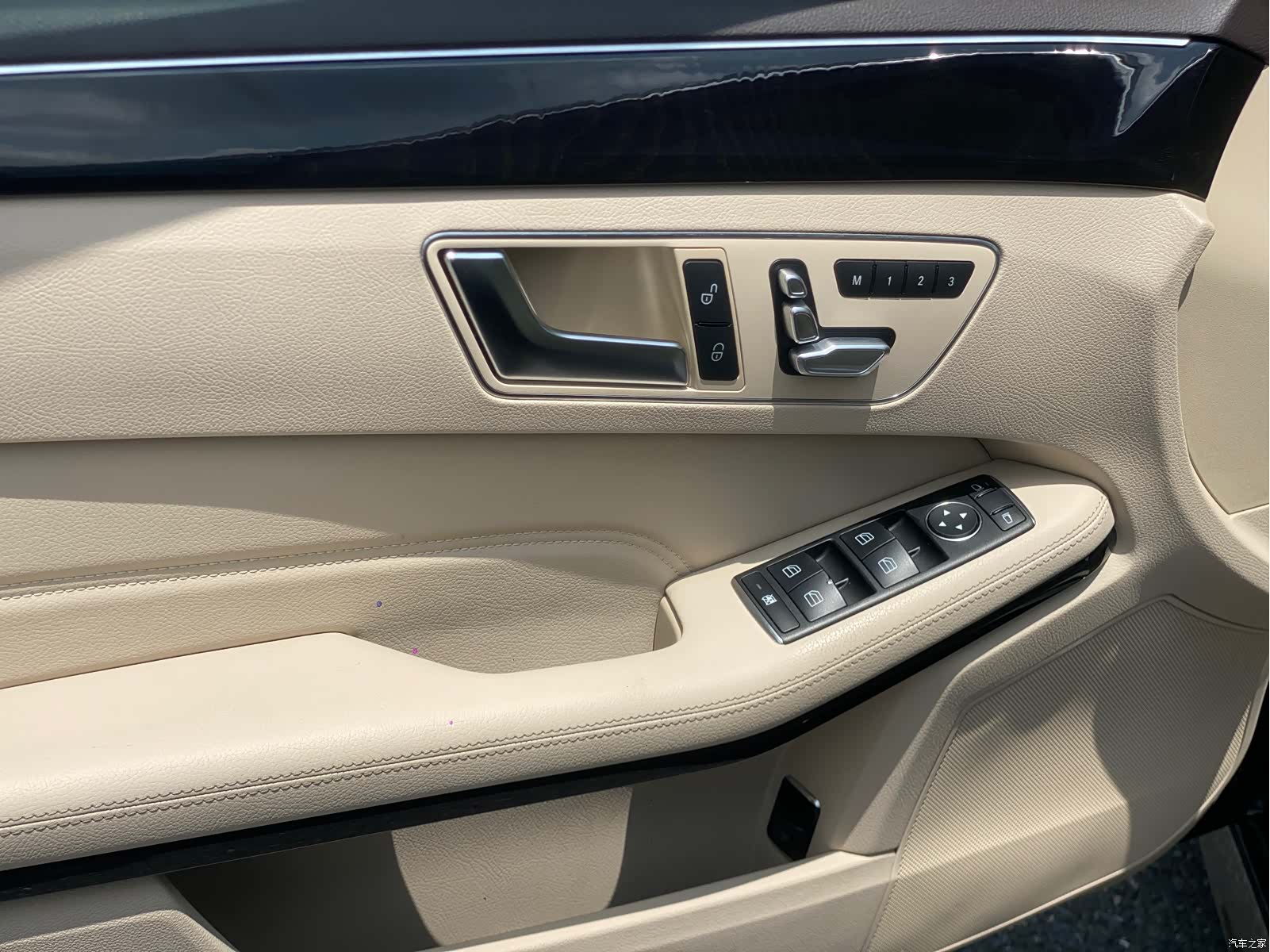 Mercedes-Benz E-Class, 2014 7